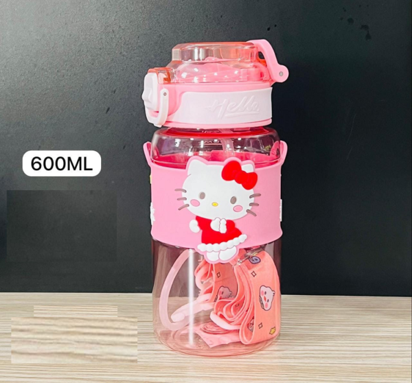 600ml Cartoon Design Water Bottle